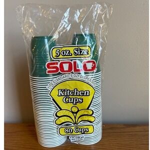 Vintage Solo Kitchen Cups 5 oz 80 cups Green‎ Made in USA Rare Color NOS